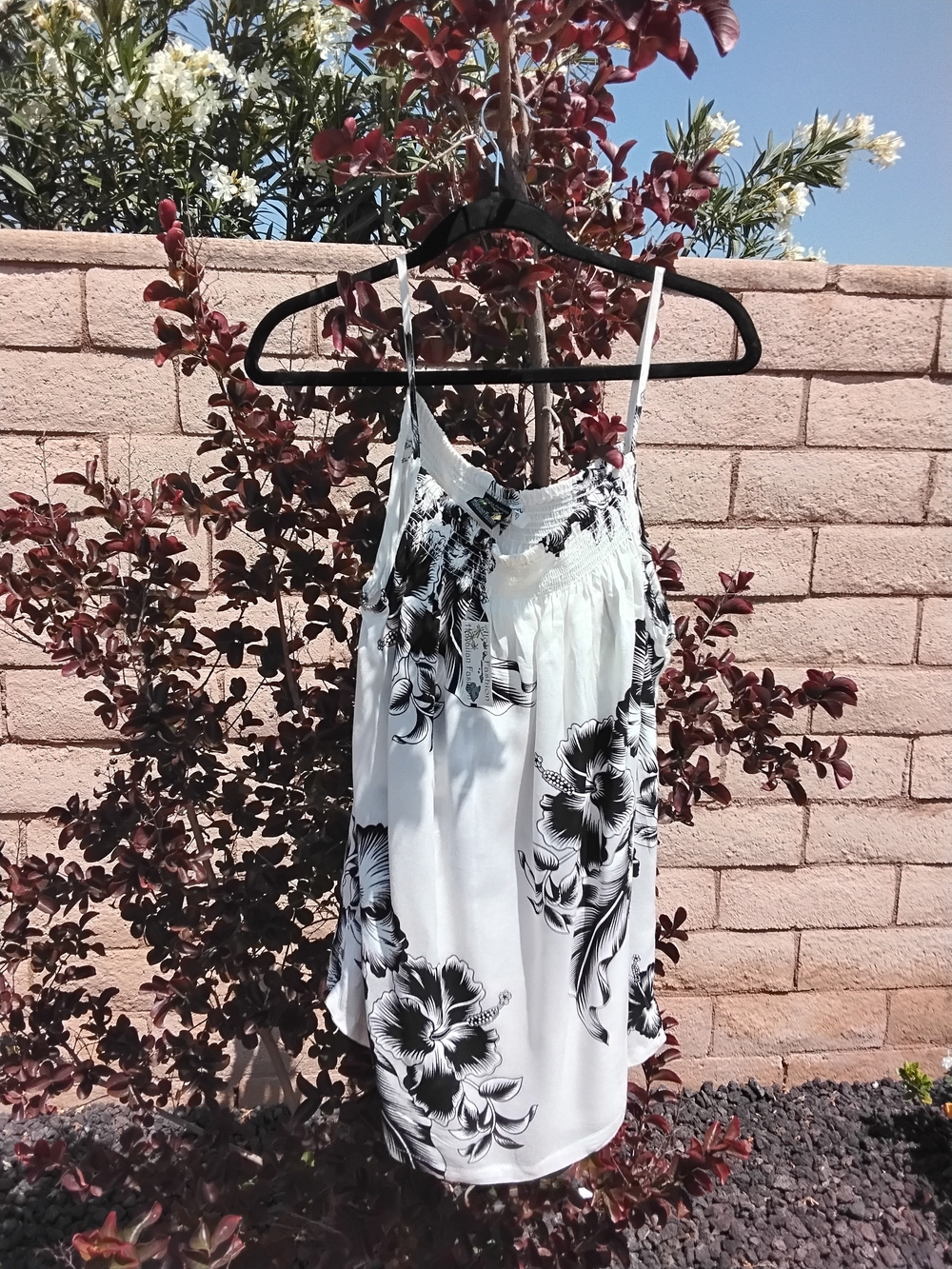 ALOHA Collection White and Black Floral Tank Top